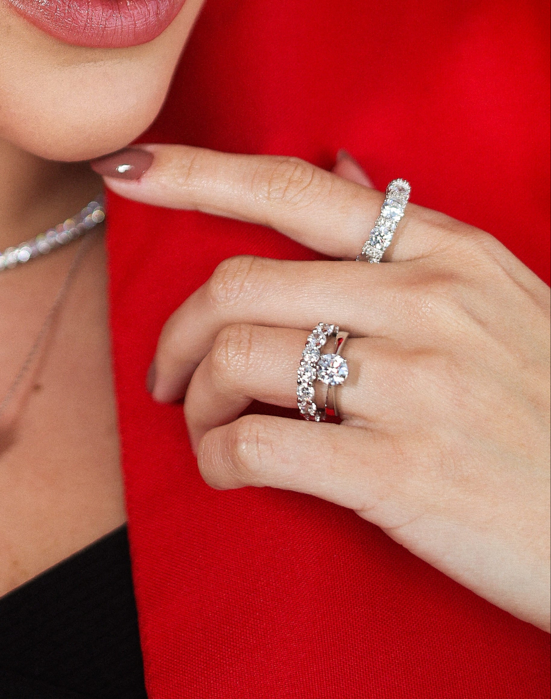 Solitário Clássico 6mm – Elegância em Ponto de Luz